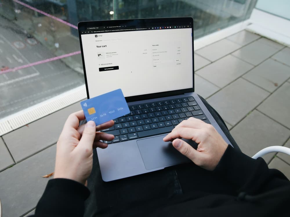 DTC E-commerce Brand